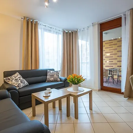 Апартаменты Apart. Grabiszynska - Parking Included